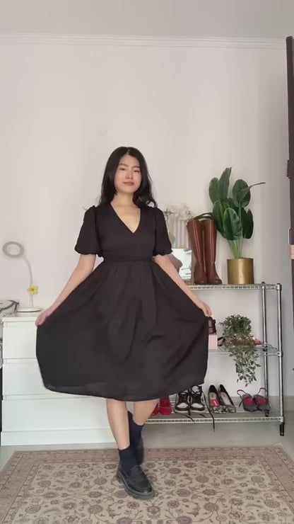 Chic Black V-Neck Casual Dress for Women